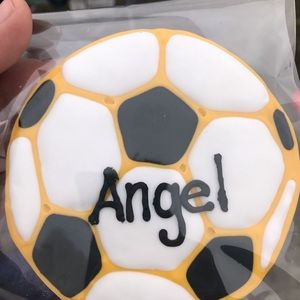 Meet your Posher, Estefania